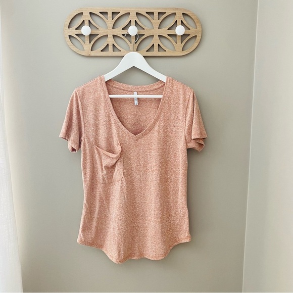 Z Supply V-Neck Tee Shirt Peach Sz Small - Picture 1 of 9